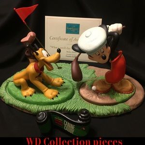 WDW Collectors Club. PorcelainRetired piece w/ Certificate.
